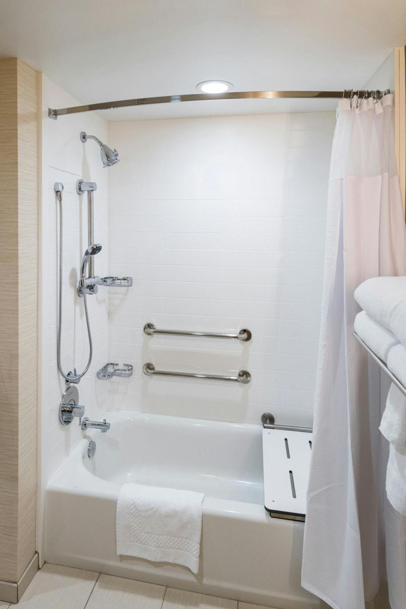 Fairfield Inn & Suites By Marriott Dallas Ваксахачи Экстерьер фото