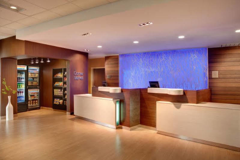 Fairfield Inn & Suites By Marriott Dallas Ваксахачи Экстерьер фото