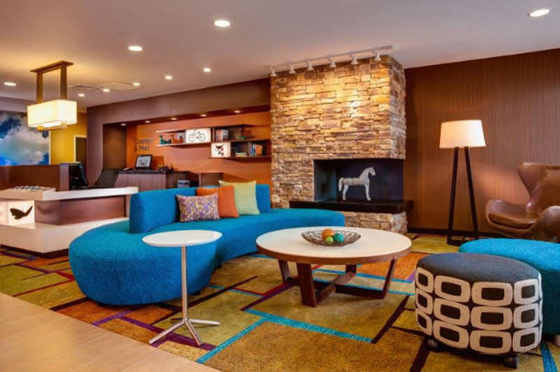 Fairfield Inn & Suites By Marriott Dallas Ваксахачи Экстерьер фото